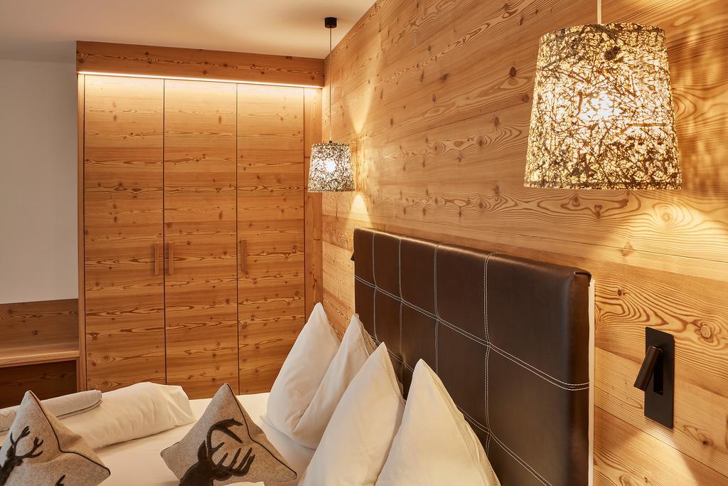 Mountain Hotel Mezdi โคลฟอสโก ภายนอก รูปภาพ