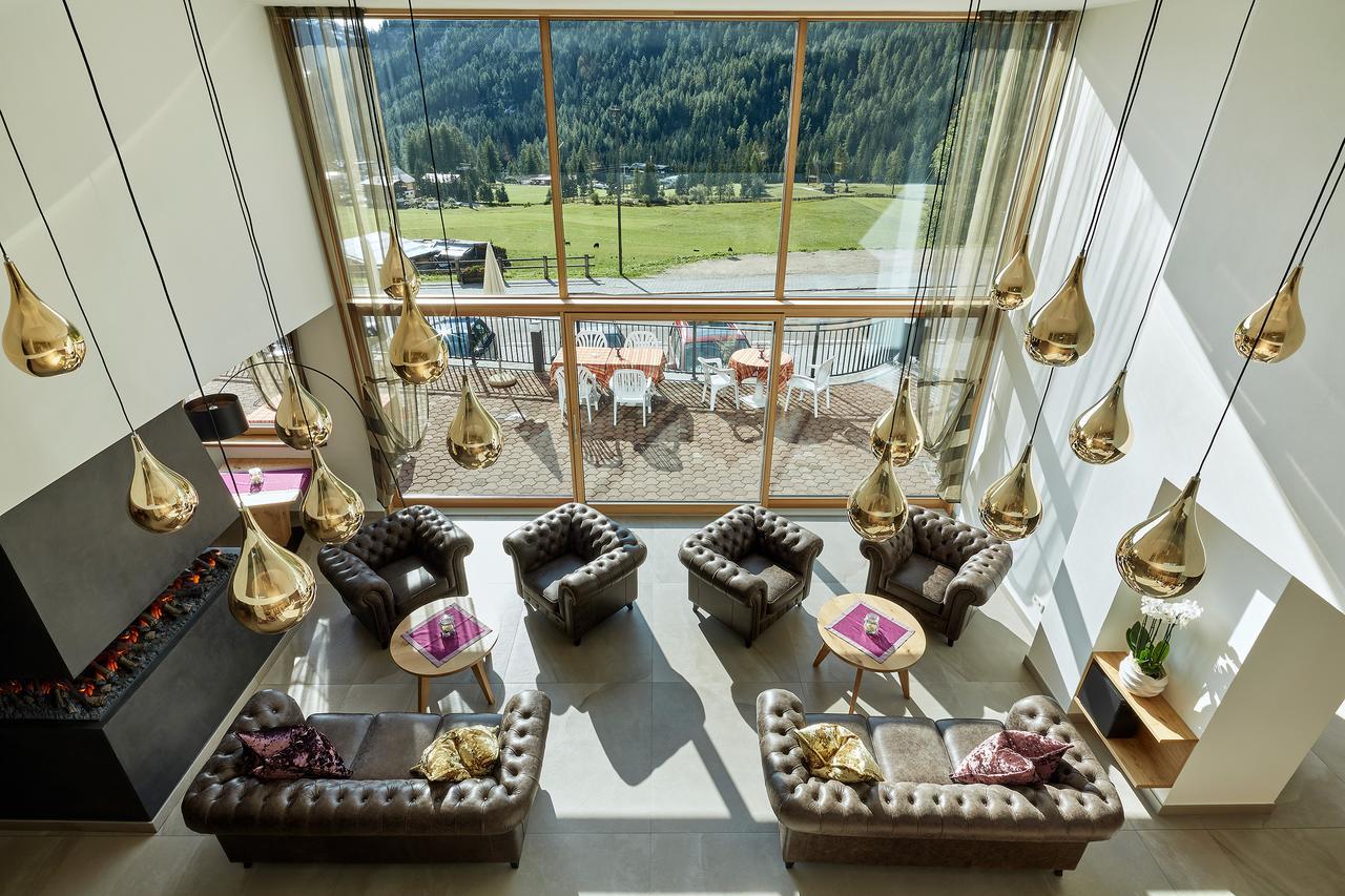 Mountain Hotel Mezdi โคลฟอสโก ภายนอก รูปภาพ