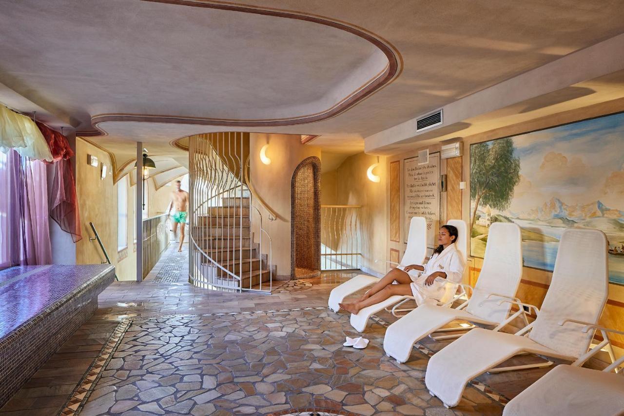 Mountain Hotel Mezdi โคลฟอสโก ภายนอก รูปภาพ